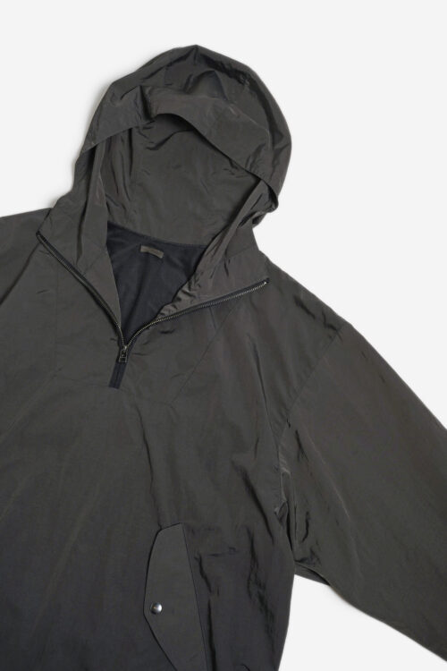 SHADOW NYLON ANORAK CHARCOAL