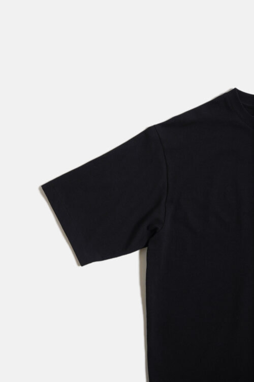 T-SHIRT BLACK