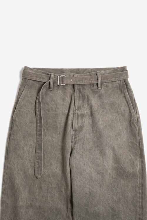 BELTED TROUSERS - NATURAL GARMENT DYE / RAW DENIM - MUGWORT