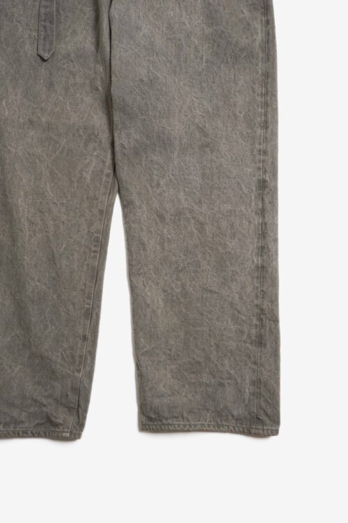 BELTED TROUSERS - NATURAL GARMENT DYE / RAW DENIM - MUGWORT