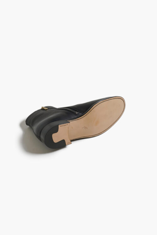 MOLDER CALF BLACK