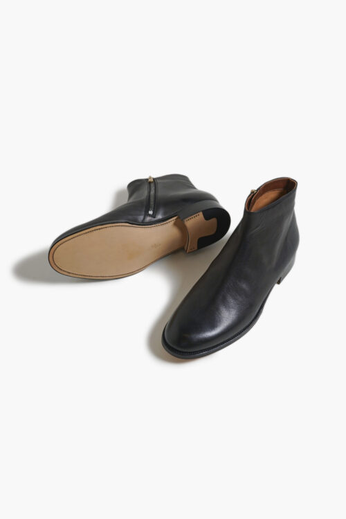 MOLDER CALF BLACK