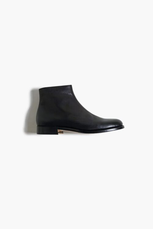 MOLDER CALF BLACK
