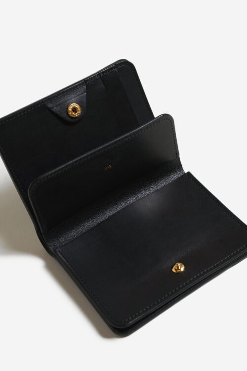POST WALLET CORDOVAN  BLACK × BLACK