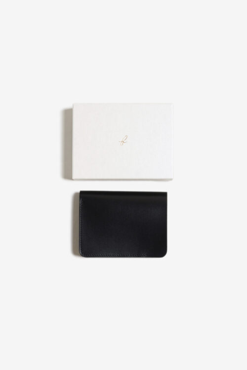 POST WALLET ILCEA BLACK × BROWN