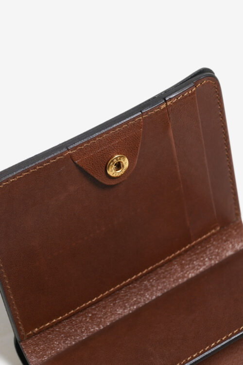 POST WALLET ILCEA BLACK × BROWN
