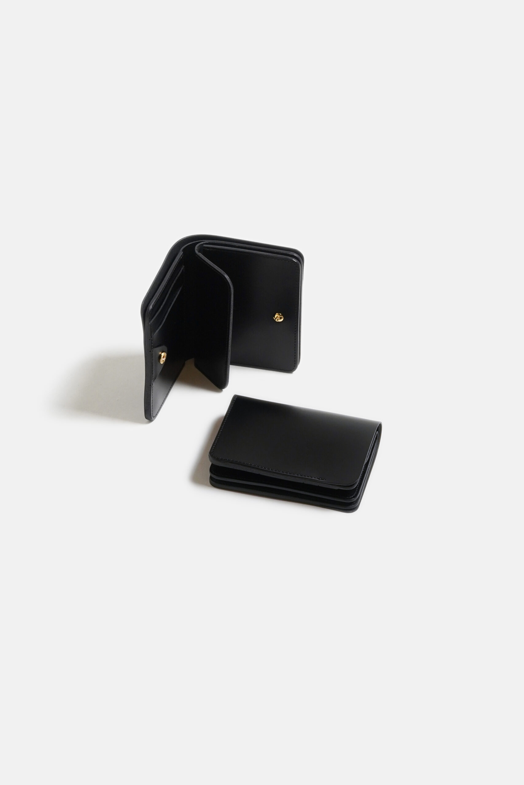 POST WALLET ILCEA  BLACK × BLACK