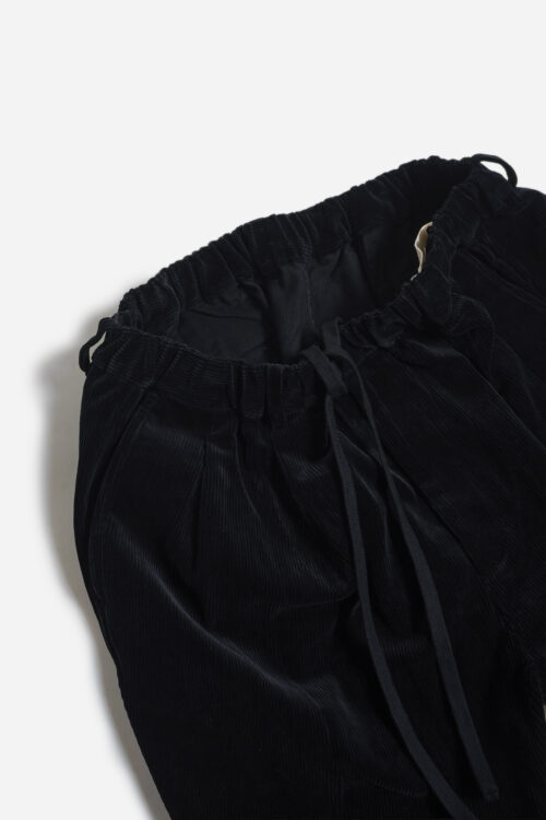 DOUBLE PLEATED WIDE EASY PANTS - CORDUROY - BLACK