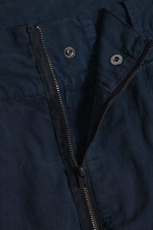 KNEE PT NAVY