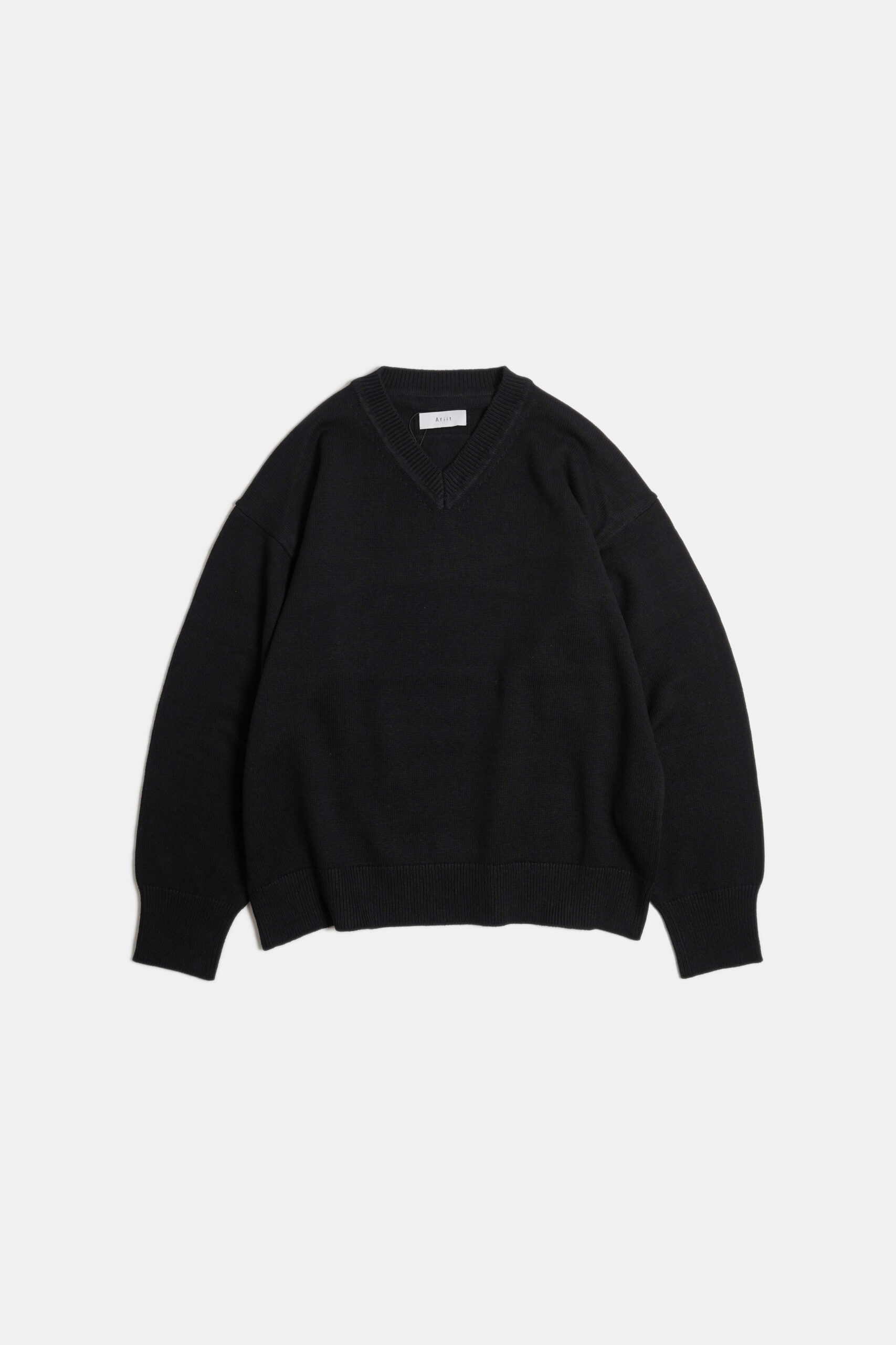 V-NECK KNIT BLACK