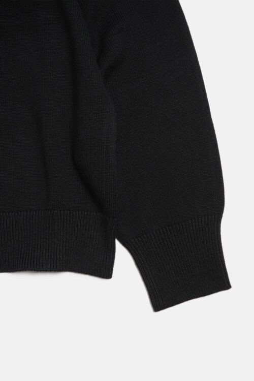 V-NECK KNIT BLACK