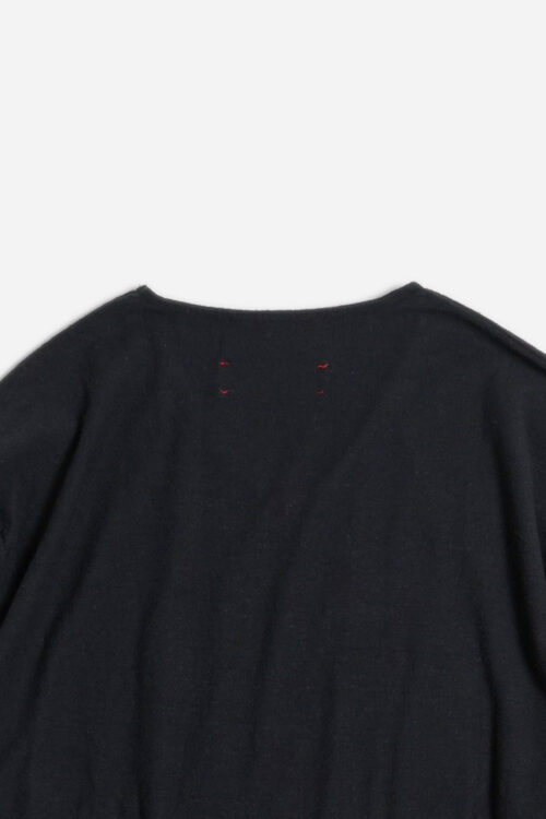 V TOP BLACK