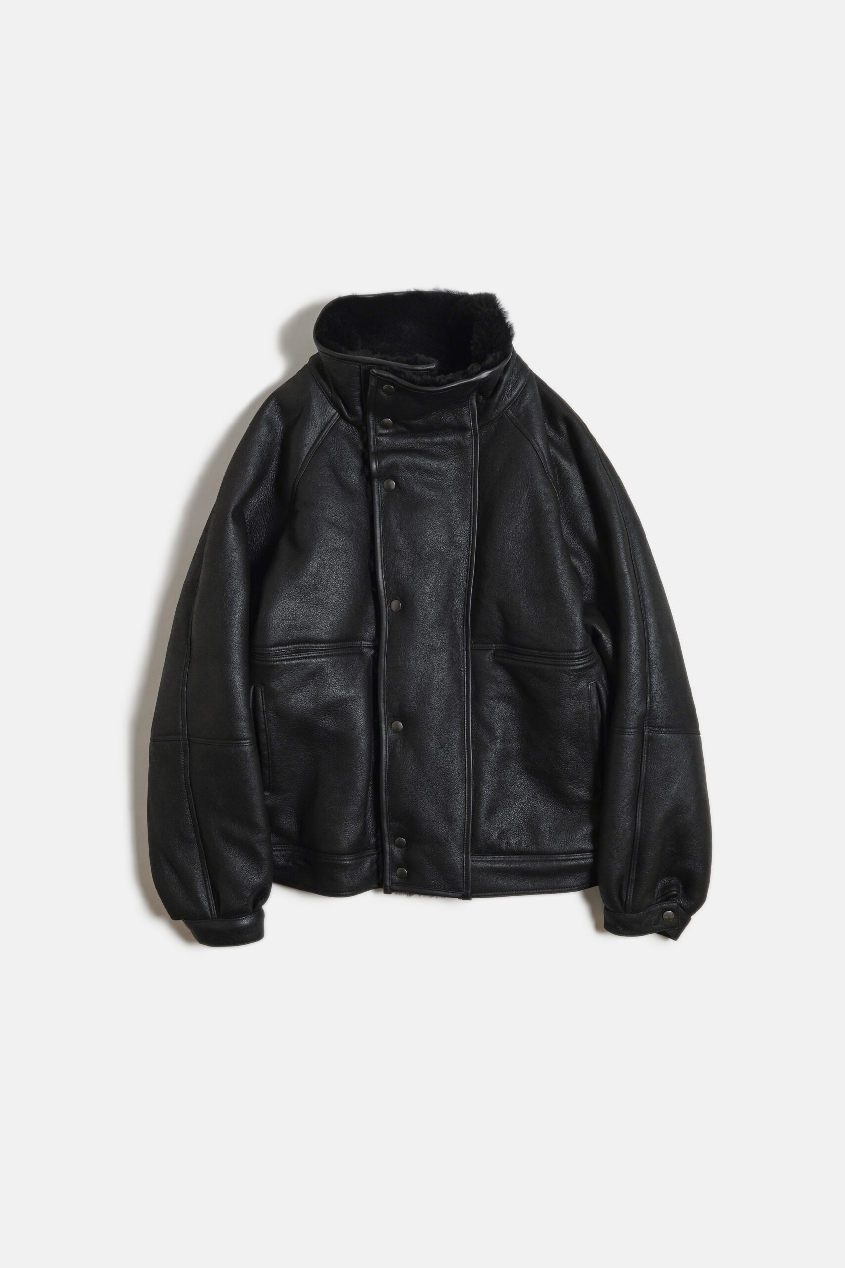 MERINO MOUTON JACKET BLACK