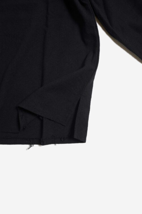 V TOP W/C BLACK