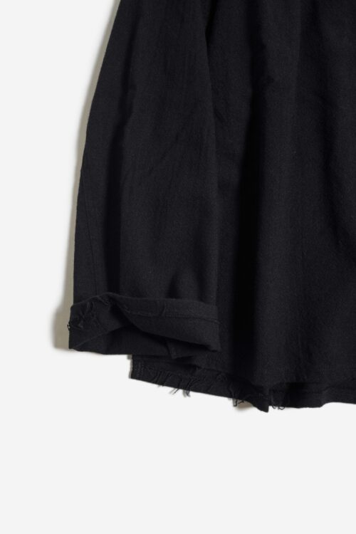 V TOP W/C BLACK